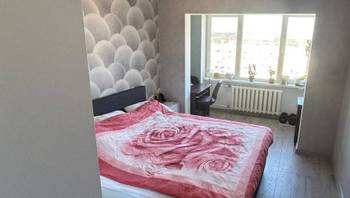 https://images.proimobil.md/CVeDItEHLz3Va4JYpLf79NgkAmjV1VcT7Dc8DAW8G00/resize:fill:350:198:1/gravity:ce/bG9jYWw6Ly8vZXN0YXRlL2xyLzQ4NzZhMWRhLWYwOWEtNDRiYS1iMjFiLWVmNzk3NDVhOTkyNS5qcGVn