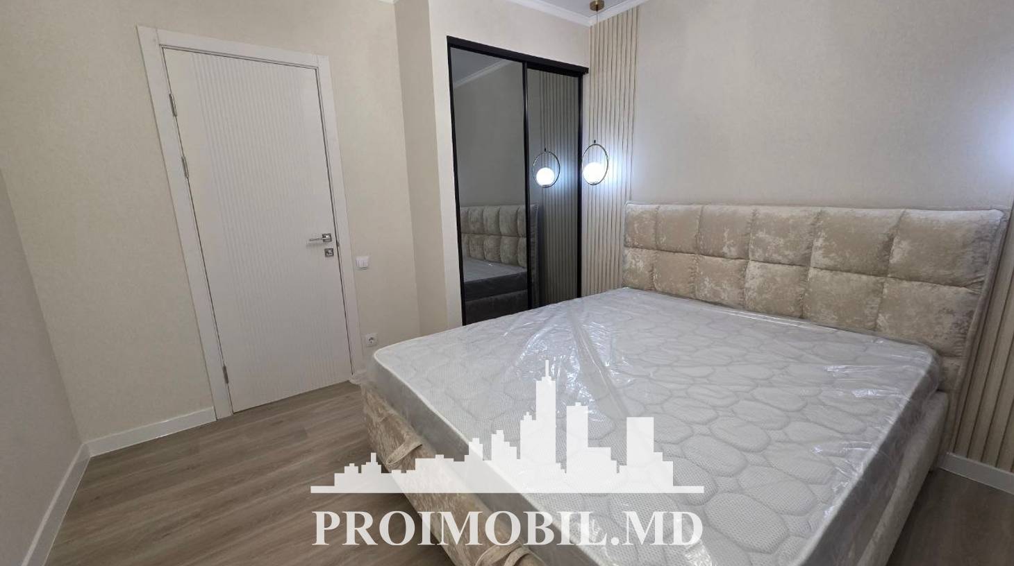 https://images.proimobil.md/CWi3MpVJ2nlpA4AMQjQiiMrE0c0K_v4OyrgokzbsQLE/watermark:0.75:so:0:30:0.39/resize:fill:1460:816:1/gravity:ce/bG9jYWw6Ly8vZXN0YXRlL2xyL2U3Yzc1MjgxLTNhMmEtNGQwNy1iNjczLWVhZDZmMTgyNzA1NC5qcGVn