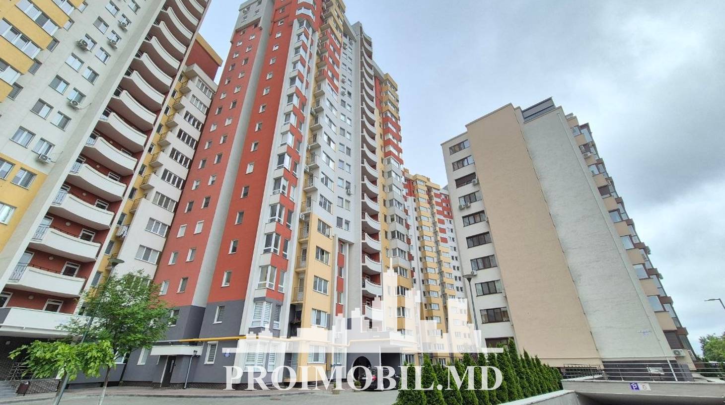 https://images.proimobil.md/CbtZ0yCrcdtrr1Bj--dqsRz04WyYwy2OLxpjnVsy6y0/watermark:0.75:so:0:30:0.39/resize:fill:1460:816:1/gravity:ce/bG9jYWw6Ly8vZXN0YXRlL2xyLzU1OWVmYWJhLWUxNWUtNDE4OC1hY2ZmLTI4YmNmNzY0NWY1YS5qcGVn