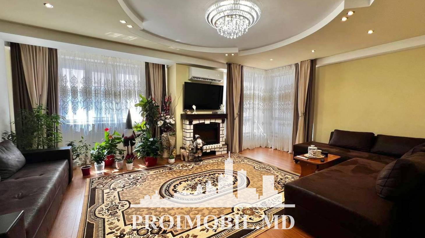 https://images.proimobil.md/CcQWUpNO0LhfTzPgb8n3_siJdVWQ6YsmGrxVXUlSwww/watermark:0.75:so:0:30:0.39/resize:fill:1460:816:1/gravity:ce/bG9jYWw6Ly8vZXN0YXRlL2xyL2RkYjkzYzJhLTViNzEtNDJiNC1iOGM4LTg4NWRkZmI1YTM3Ny5qcGVn