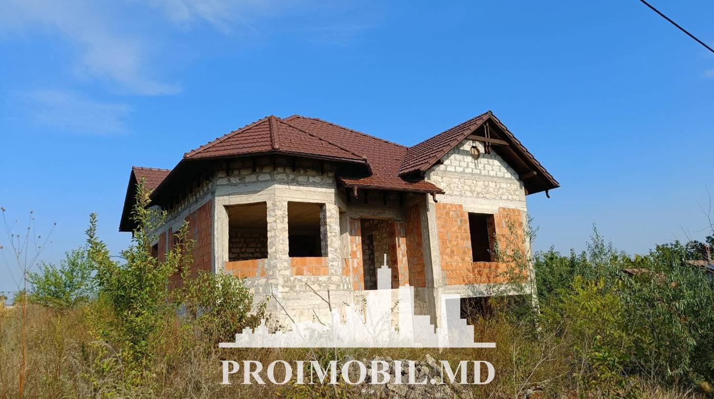 https://images.proimobil.md/ClYI-zGyYRuLTSrJiTmR1naodvt5xV2w0ZsusuhJllk/watermark:0.75:so:0:30:0.39/resize:fill:1460:816:1/gravity:ce/bG9jYWw6Ly8vZXN0YXRlL2xyLzU2NjliMDY2LTM4NGUtNGE3YS04ZjJmLWZmNTVmODQzNzY0ZS5qcGVn