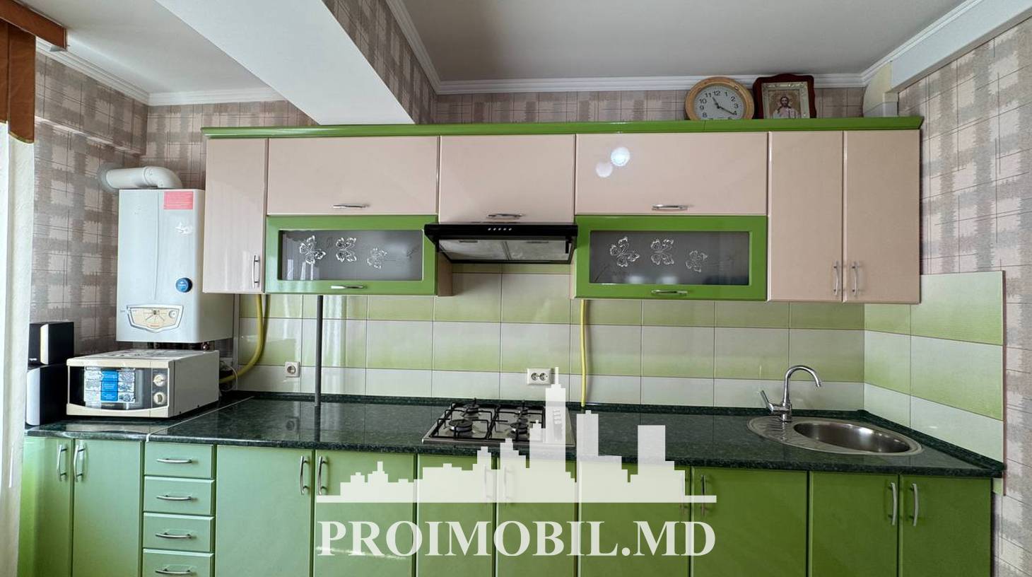 https://images.proimobil.md/Crp7hqRoidPAUHxTjTyGe1GhRbzTTtayGUeC0gAACtw/watermark:0.75:so:0:30:0.39/resize:fill:1460:816:1/gravity:ce/bG9jYWw6Ly8vZXN0YXRlL2xyL2NiYzgxYWZiLTRjNzItNDgwNy05ZmEzLWQyYTU1YjVkMGRjMS5qcGVn