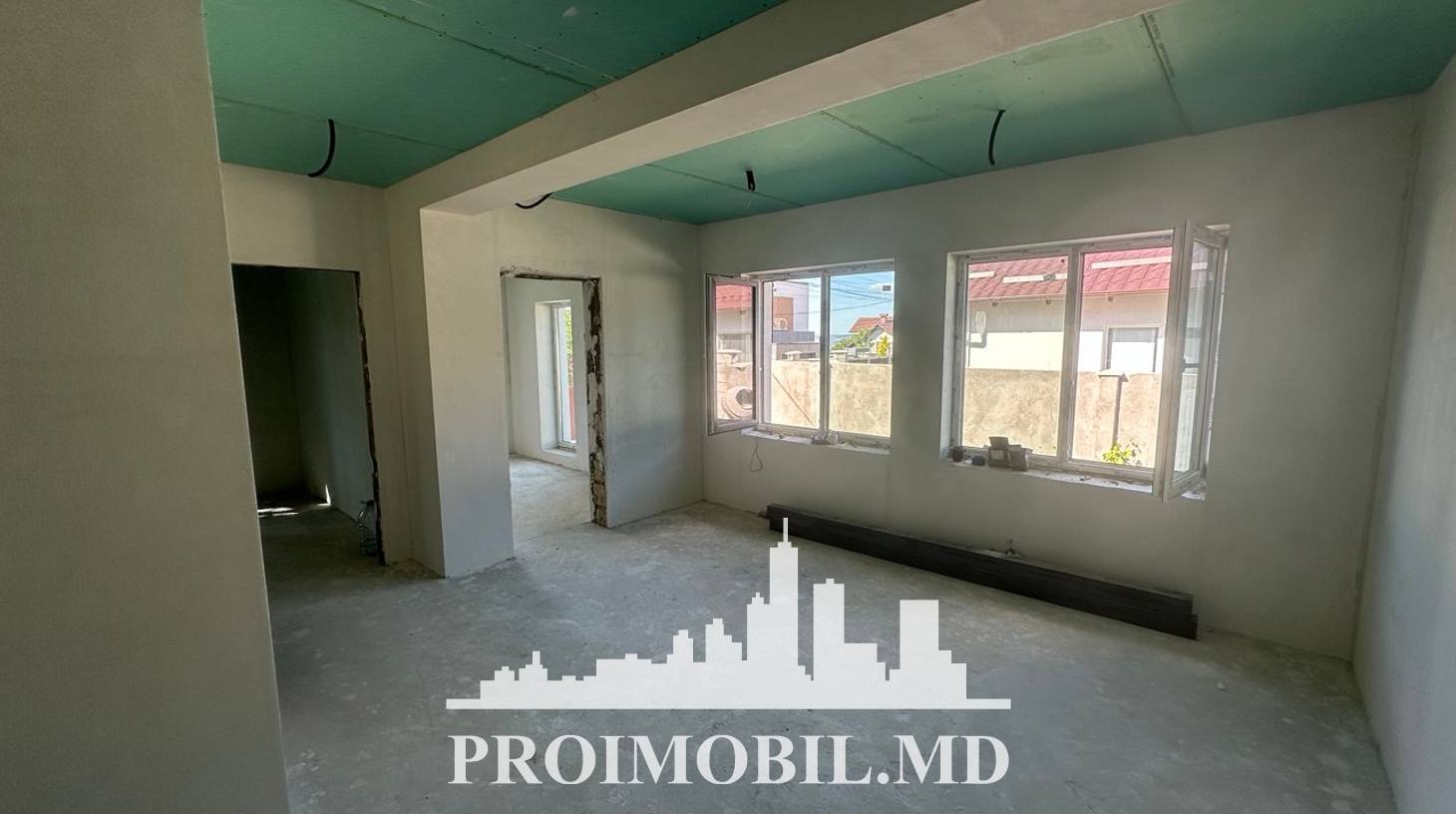 https://images.proimobil.md/Csd-jA1f9CYo7NIpwbzyb_BetFIcO-flOrMhJh7x9G8/watermark:0.75:so:0:30:0.39/resize:fill:1460:816:1/gravity:ce/bG9jYWw6Ly8vZXN0YXRlL2xyL2U1OTM5YWVlLTE5MjktNGQ2YS04OWQ3LTkzMzJjZTlmMzBhMy5qcGVn