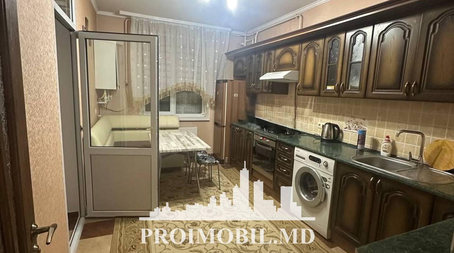 https://images.proimobil.md/CszGgstZoXiw4CypuFZBZLKJFva8N5UnniemA_c1cNc/watermark:0.75:so:0:30:0.39/resize:fill:1460:816:1/gravity:ce/bG9jYWw6Ly8vZXN0YXRlL2xyL2E1MTg2YTY5LWE3YWEtNDA1ZC05NzY5LTk1Y2U0ZWFkNDg4Ni5qcGVn