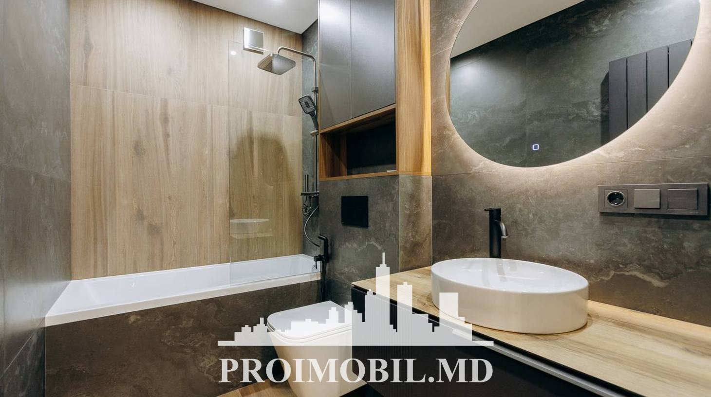 https://images.proimobil.md/Cv2bFxoLmBuj2bwYDEGNnqFljvpS2kdf79C7jlD_gqI/watermark:0.75:so:0:30:0.39/resize:fill:1460:816:1/gravity:ce/bG9jYWw6Ly8vZXN0YXRlL2xyLzU2ZmFkMzc3LThjZDgtNDE4MS05OTkxLTZkMmEyMGU5MjQ1MC5qcGVn