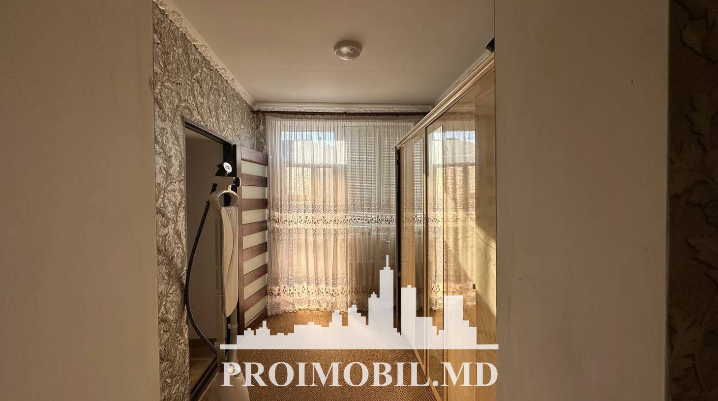 https://images.proimobil.md/CyLNgRSFfx3eKxllClf6FM6z5nLZg5y4EI8Kes-2hIM/watermark:0.75:so:0:30:0.39/resize:fill:1460:816:1/gravity:ce/bG9jYWw6Ly8vZXN0YXRlL2xyL2NiOTgyN2QwLTBmYTctNGY5My05MmE3LWU5ZjA1M2E5MTgzOS5qcGVn
