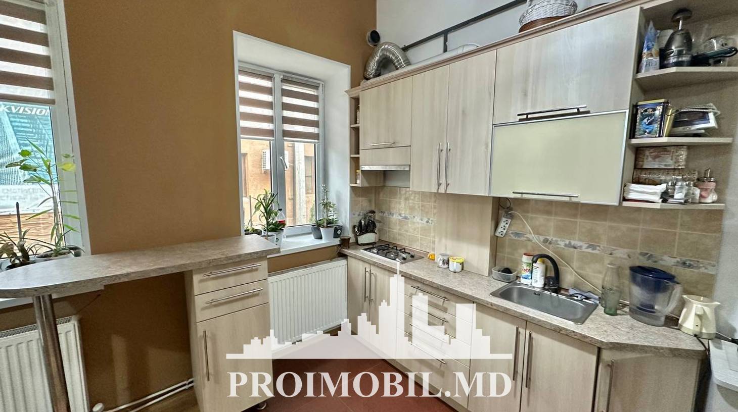 https://images.proimobil.md/CyqiKcsO964qjXVGG3apgFe9-EBKjQFBKIONvsKD8bE/watermark:0.75:so:0:30:0.39/resize:fill:1460:816:1/gravity:ce/bG9jYWw6Ly8vZXN0YXRlL2xyLzk3Yjg1OTI3LTM0MWUtNDg2My1hZTg4LTVkOTRkMmI4MjI2Ni5qcGVn