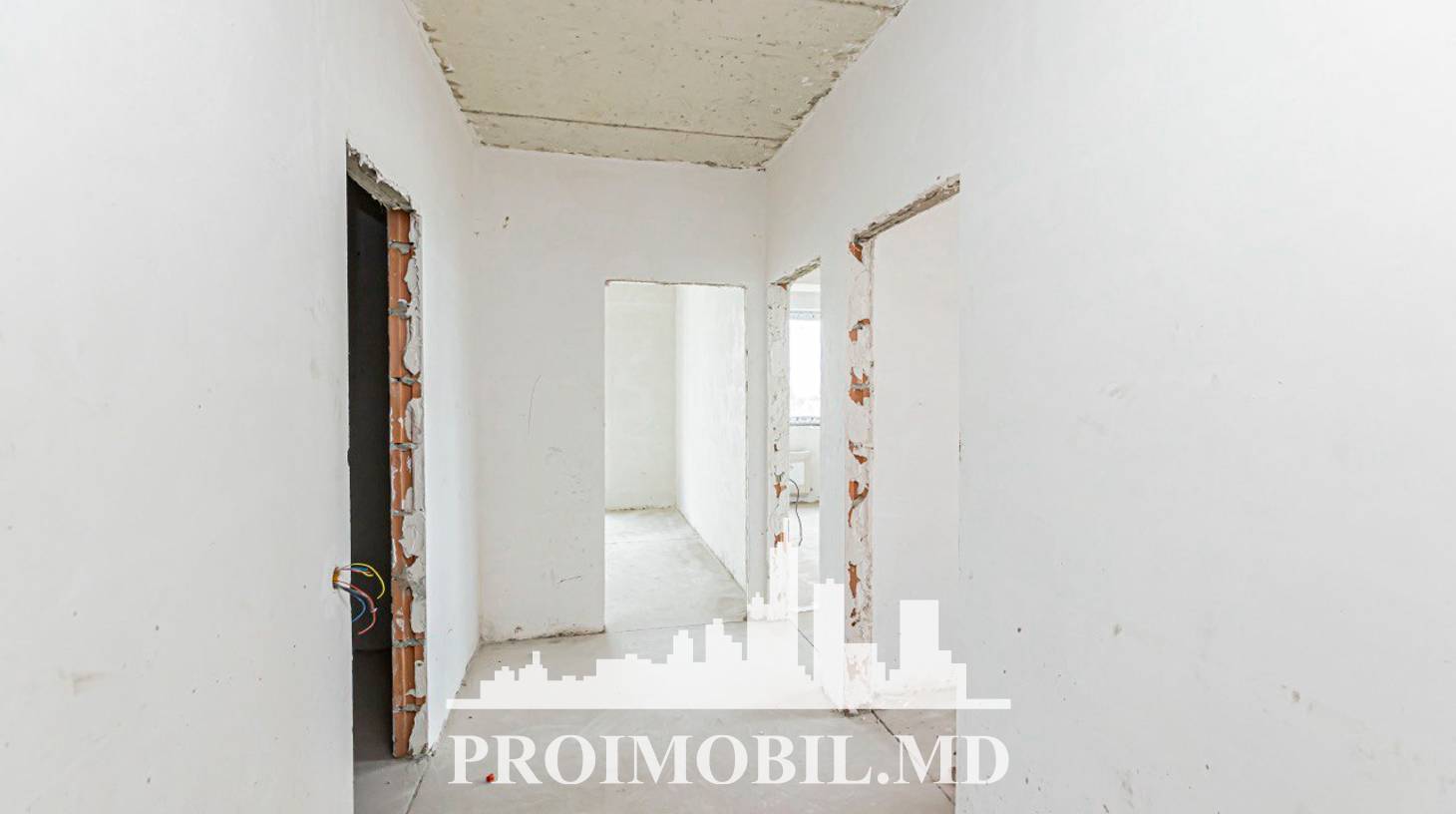 https://images.proimobil.md/D0XawTx4c--Nxcad0Xs2HmYtXuaM-IcgHyMXWqLkcVQ/watermark:0.75:so:0:30:0.39/resize:fill:1460:816:1/gravity:ce/bG9jYWw6Ly8vZXN0YXRlL2xyLzliNGI3ODU1LWFkOWMtNGI2ZS04NmE5LTM0NzIzMWNhZDUyMi5qcGVn