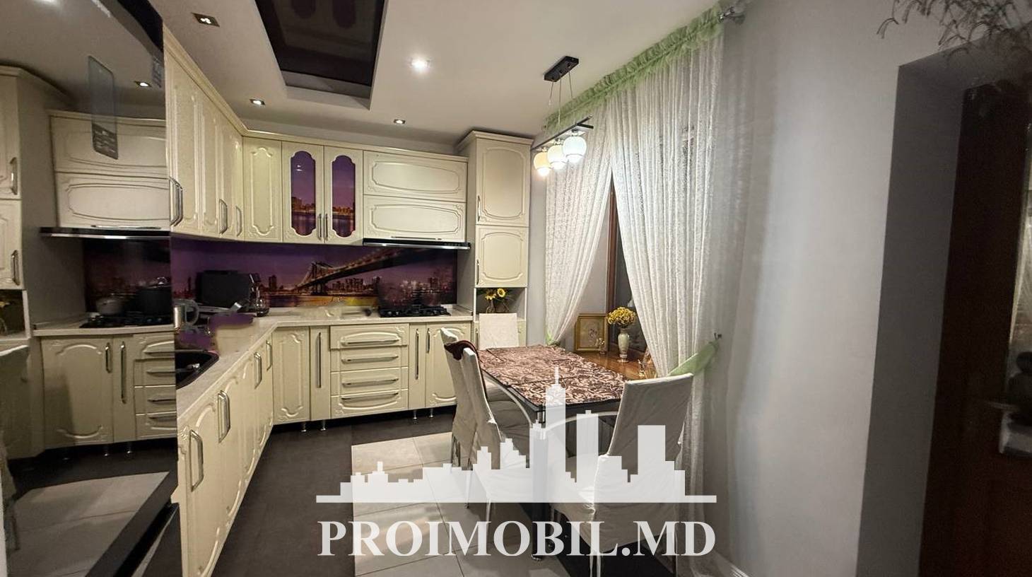 https://images.proimobil.md/D2347mz_n0ePMwrcmBZhVb1n3KaI2WOuu-LtiQwSnuc/watermark:0.75:so:0:30:0.39/resize:fill:1460:816:1/gravity:ce/bG9jYWw6Ly8vZXN0YXRlL2xyL2Q3ZjJkNTU0LTcwZTAtNDBmZi04YjMzLWJlMzZkNzYxMTkxZS5qcGVn