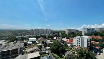 https://images.proimobil.md/D5LlTvcal2ftpP_XotyCHO8UlPt8arJrFlzn6iOp7kk/resize:fill:350:198:1/gravity:ce/bG9jYWw6Ly8vZXN0YXRlL2xyLzZmYzBiOWUyLTJiYTEtNGE0ZS1hNzY0LWQ5YTMxYWRhYmY1ZC5qcGVn