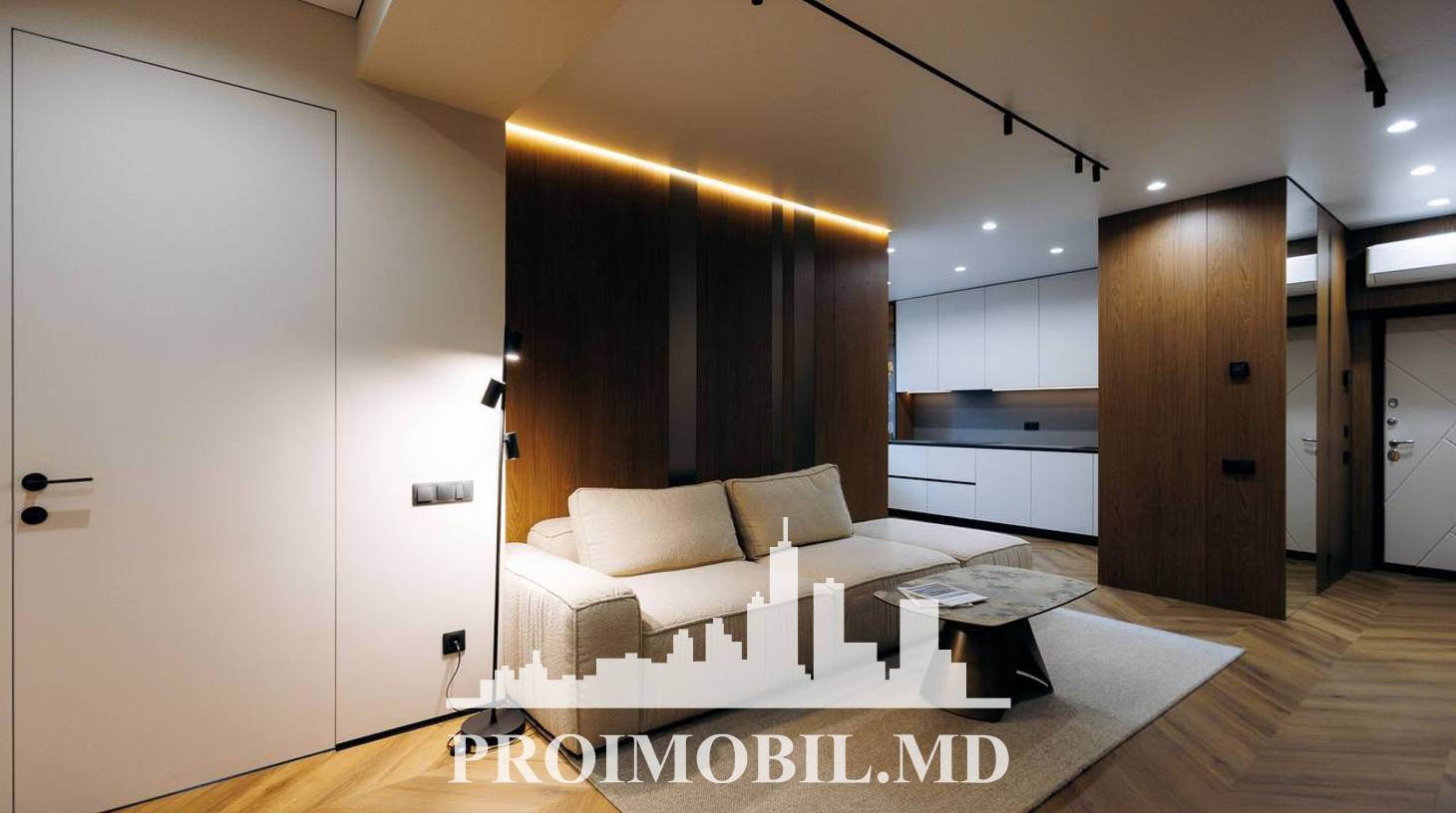 https://images.proimobil.md/DF3vYx5EdJL7EF-YTh2_Yy4hNbdNLZiudlZp794u6_4/watermark:0.75:so:0:30:0.39/resize:fill:1460:816:1/gravity:ce/bG9jYWw6Ly8vZXN0YXRlL2xyL2Y1MDcyMjVjLTYwYTEtNDg3Mi05ZDJlLWZlZWYzNTkyOTAzNC5qcGVn