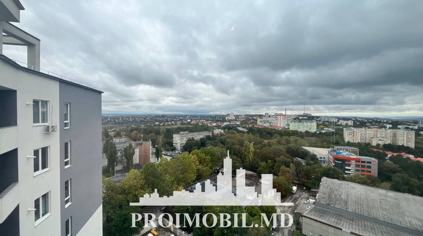 https://images.proimobil.md/DI4WIvqmiOX27pluSO6keP3EkinSV3-n1ZoiHjrQMn4/watermark:0.75:so:0:30:0.39/resize:fill:1460:816:1/gravity:ce/bG9jYWw6Ly8vZXN0YXRlL2xyLzE0NDM3MmZlLTE2YTAtNGU2My05YmMyLTFiOTY0MDFjMjc5OC5qcGVn