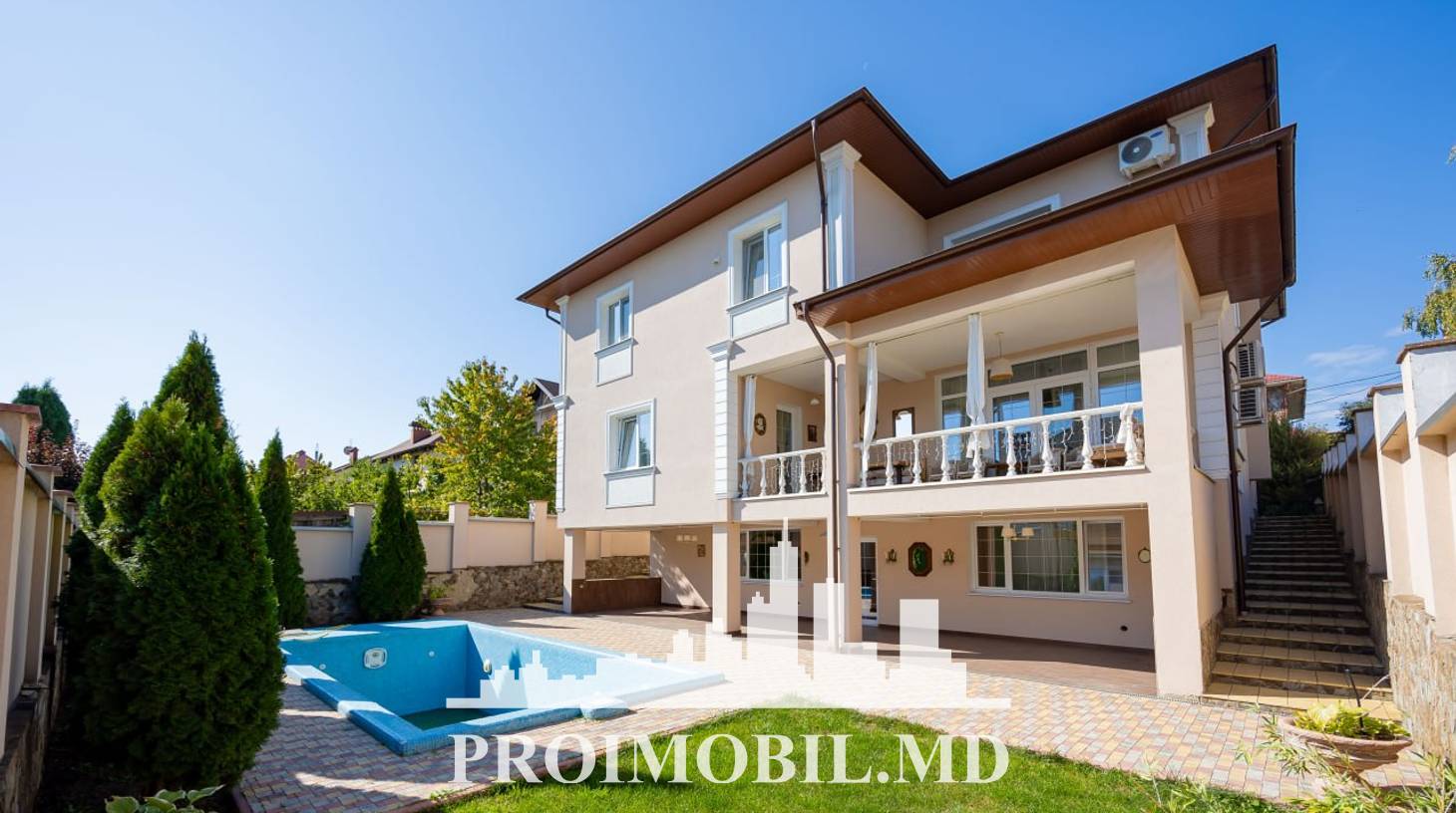 https://images.proimobil.md/DKST9YQc7uI6znemkwjxmvZTWbAc6aeHmltCIKD-hsk/watermark:0.75:so:0:30:0.39/resize:fill:1460:816:1/gravity:ce/bG9jYWw6Ly8vZXN0YXRlL2xyL2M3NzYzMmY2LTljZmQtNDM4Zi05M2UyLWZmMmFlNjkxZGI4Yi5qcGVn