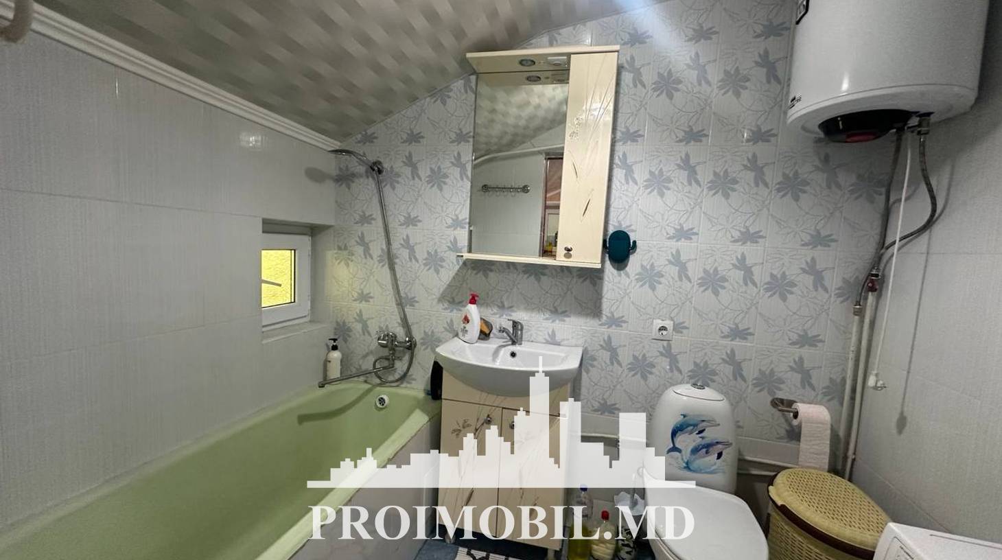 https://images.proimobil.md/DKxCwz1iOjPv6aPy3CejnrmzergPOgw-OGD-nzfs15E/watermark:0.75:so:0:30:0.39/resize:fill:1460:816:1/gravity:ce/bG9jYWw6Ly8vZXN0YXRlL2xyL2Y3MjkzN2EwLWEwNzktNGMyMC04MDY3LTU3NzYxNzAxZmY5OS5qcGVn