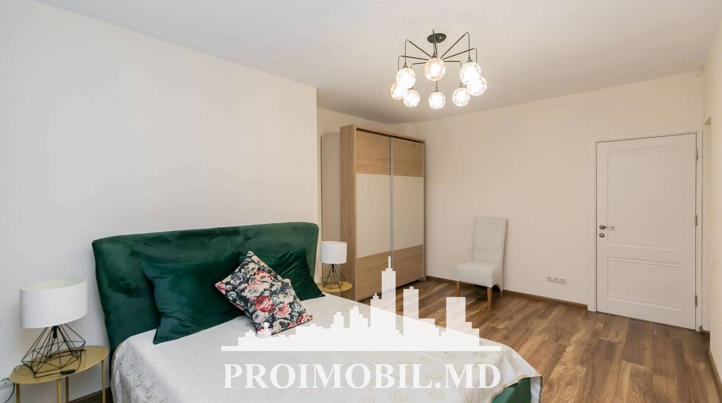 https://images.proimobil.md/DNiCECEr8v0RDQw5W9p4y1G4BDojO5IMLTBd3-92k7g/watermark:0.75:so:0:30:0.39/resize:fill:1460:816:1/gravity:ce/bG9jYWw6Ly8vZXN0YXRlL2xyLzE3N2JjMjkxLWFlMGEtNDExZi1hZWY0LWIxOGZkZWJmZDBkNC5qcGVn