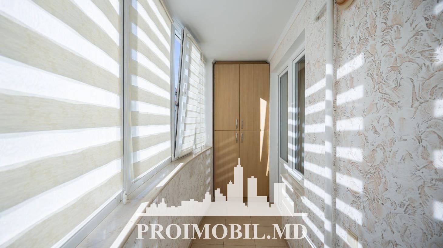 https://images.proimobil.md/DNkqviv8aWLlexbOU5F84ch_3v_N6kMe361nHmFjgko/watermark:0.75:so:0:30:0.39/resize:fill:1460:816:1/gravity:ce/bG9jYWw6Ly8vZXN0YXRlL2xyLzYwZjk4YzY2LTQ2NWEtNDk1Yy1iMDVmLTdhYTZiMjM5MDM1Yy5qcGVn