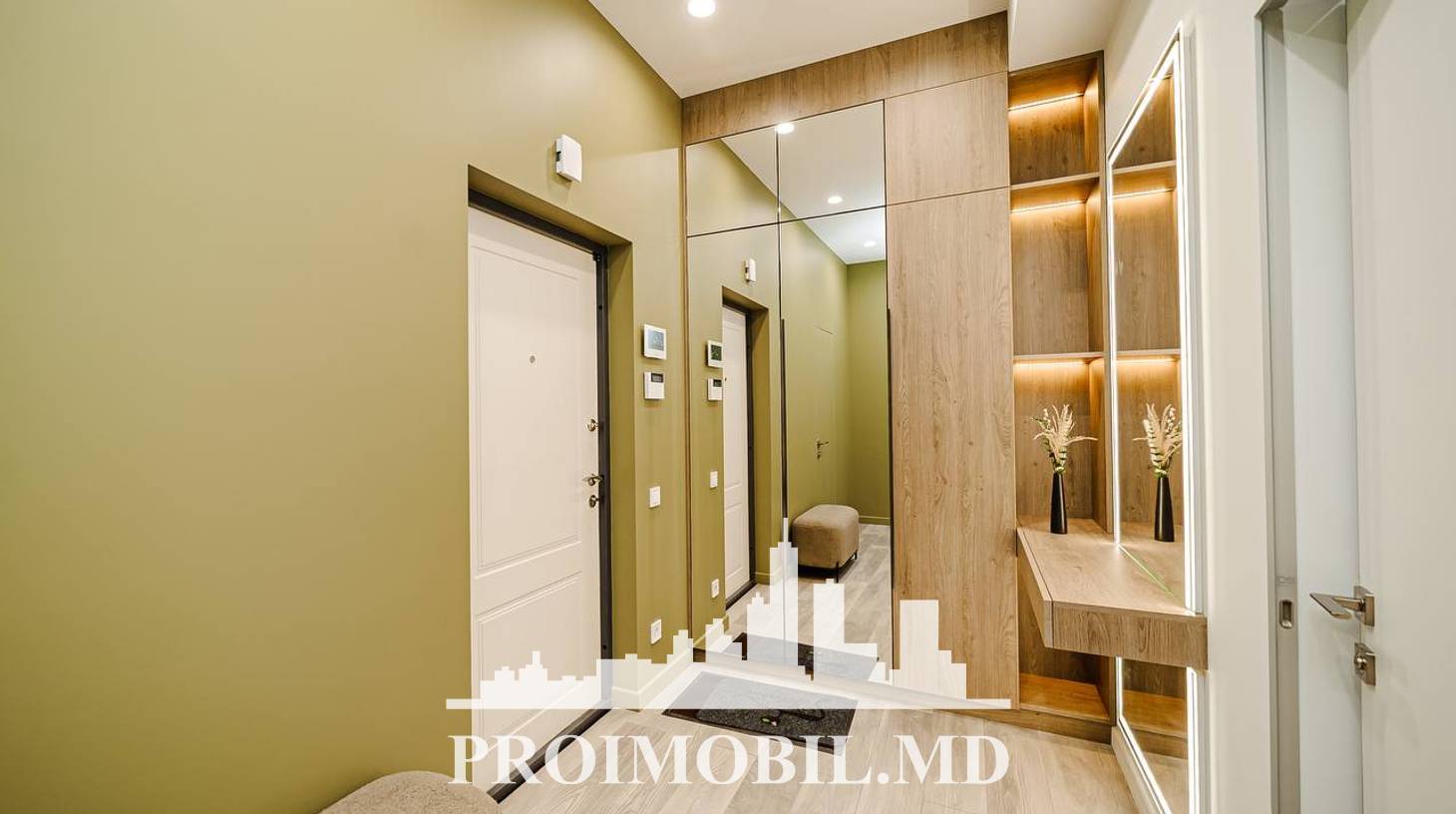 https://images.proimobil.md/DOFkvh2QI4EB9LYndAPZo8BcoIU7BFUuU77Z7uEIKJQ/watermark:0.75:so:0:30:0.39/resize:fill:1460:816:1/gravity:ce/bG9jYWw6Ly8vZXN0YXRlL2xyL2RiODkwMGU2LTRlNzItNGU5ZS1iOTU4LTMxN2IyOTQ5YzdlZS5qcGVn