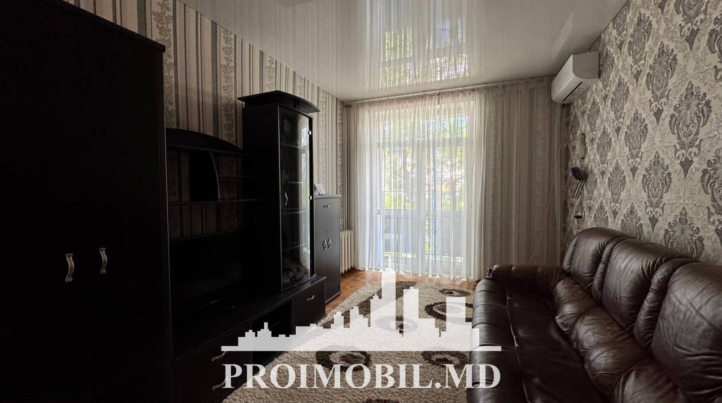 https://images.proimobil.md/DSY9t69w_g2oLmmURlFrd95MnJOsDSf6pSdPt-CwG6o/watermark:0.75:so:0:30:0.39/resize:fill:1460:816:1/gravity:ce/bG9jYWw6Ly8vZXN0YXRlL2xyLzVhYjk1MjMyLWMzMmQtNDA2My1hNWJhLTFjY2MyYmRlNTg0OS5qcGVn