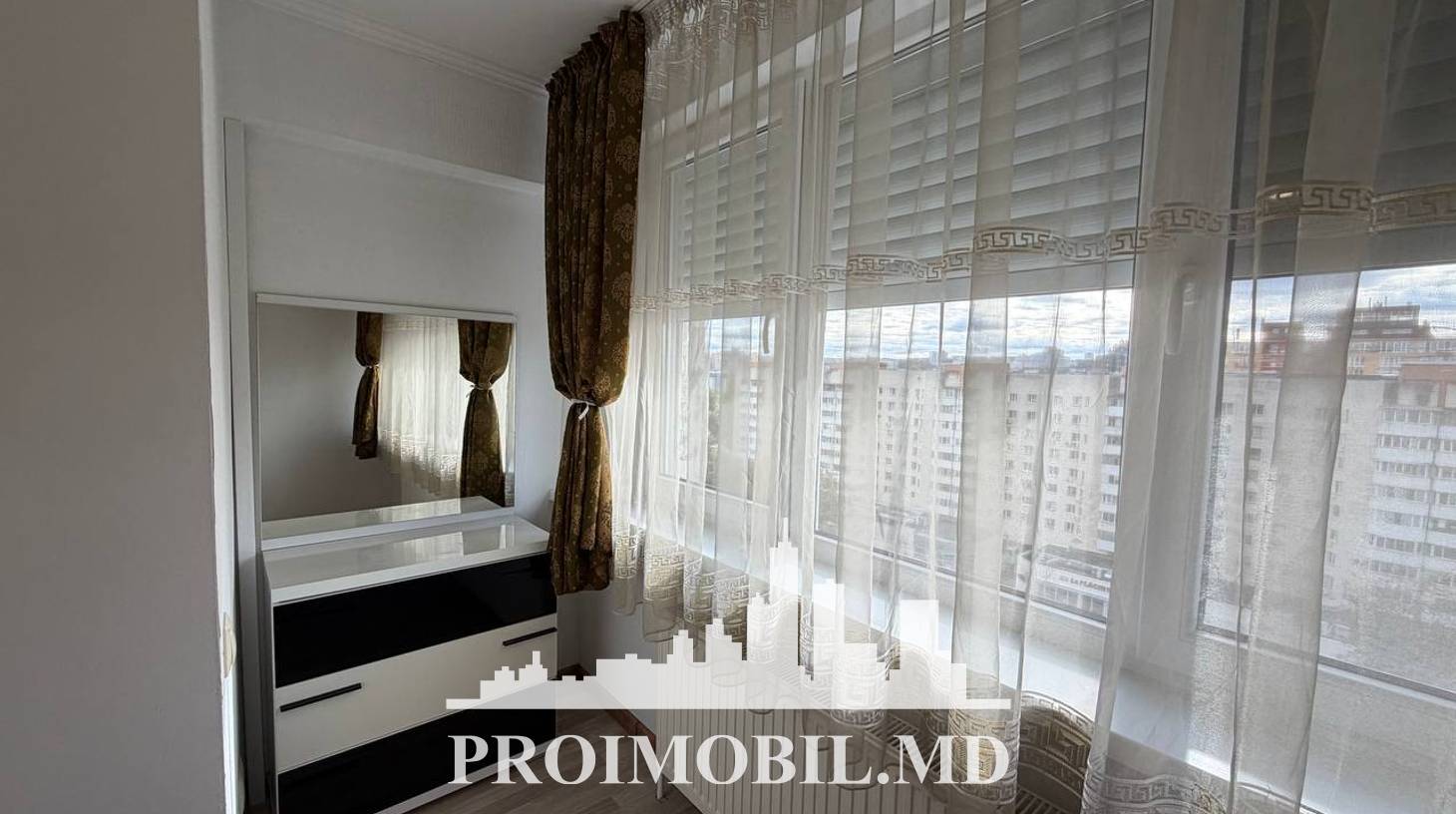 https://images.proimobil.md/DTFdbC-qWi2Kf90j-S9yhmndloRJ8M0g8PKNgAh_JZ0/watermark:0.75:so:0:30:0.39/resize:fill:1460:816:1/gravity:ce/bG9jYWw6Ly8vZXN0YXRlL2xyLzg3NmZiMGY5LTU4ZGMtNGU0Ny05NTY3LWUwYTM5NjJiZTU0ZS5qcGVn