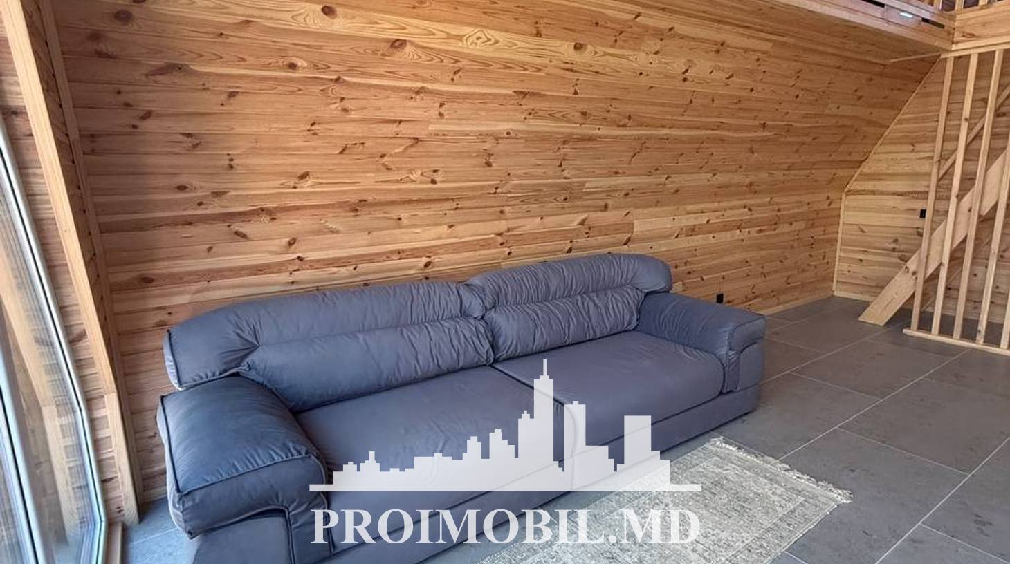 https://images.proimobil.md/DZ2LDANwRy1cIUw3D02VIUU37VuKC0Col2CY88il3gk/watermark:0.75:so:0:30:0.39/resize:fill:1460:816:1/gravity:ce/bG9jYWw6Ly8vZXN0YXRlL2xyL2NhMDM0OGFlLTNiMGYtNDZkYy1hODEwLWUzYjg4OTJkZjRlOS5qcGVn