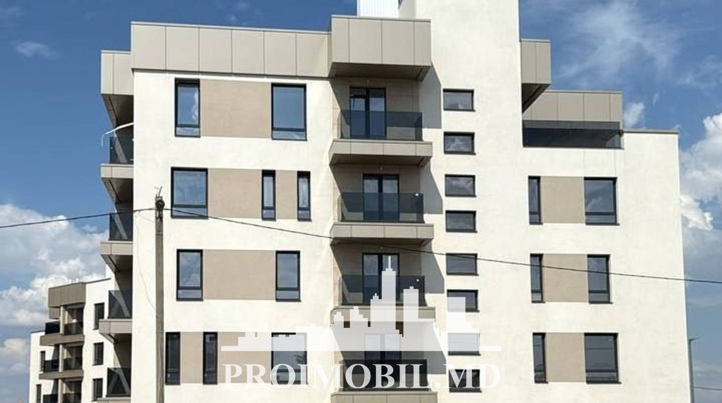https://images.proimobil.md/DcL1JKcBVkxN1xIeAoPAdxLO1q0dK9r9JD6iZ9WwxvU/watermark:0.75:so:0:30:0.39/resize:fill:1460:816:1/gravity:ce/bG9jYWw6Ly8vZXN0YXRlL2xyLzcxNTM5YjdmLTYyOTktNGFlYy04NWJkLTdkZWYzZjQwMmFjZS5qcGVn