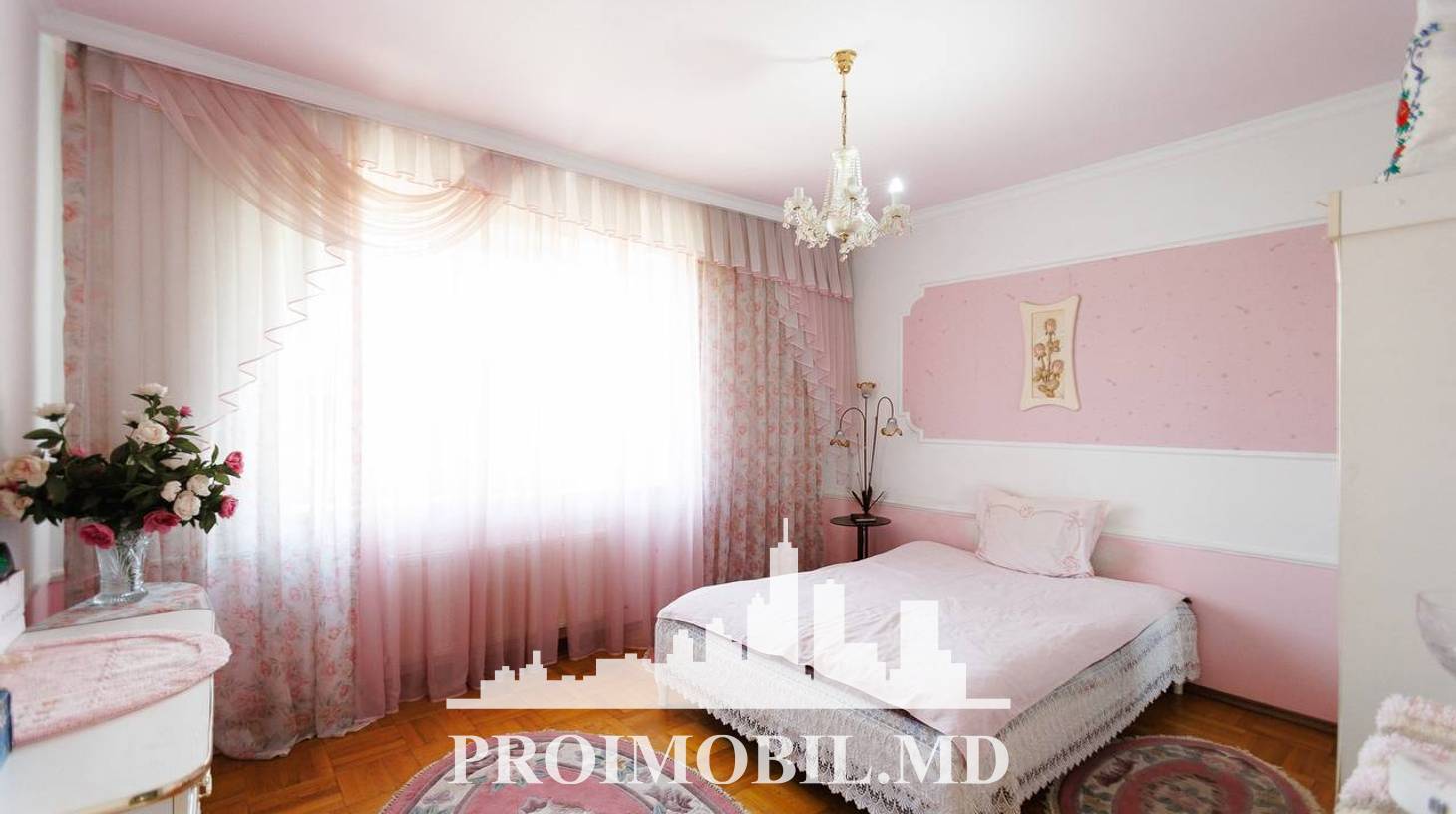 https://images.proimobil.md/DgIBPxsADJxjVJ9waYAaUTZvxEuqVv6tfxeE30SBlmo/watermark:0.75:so:0:30:0.39/resize:fill:1460:816:1/gravity:ce/bG9jYWw6Ly8vZXN0YXRlL2xyL2M4NmNjOTQ4LTRjNTktNGJmYS05MDEzLTM5MmY5ZGJmNDc5NC5qcGVn