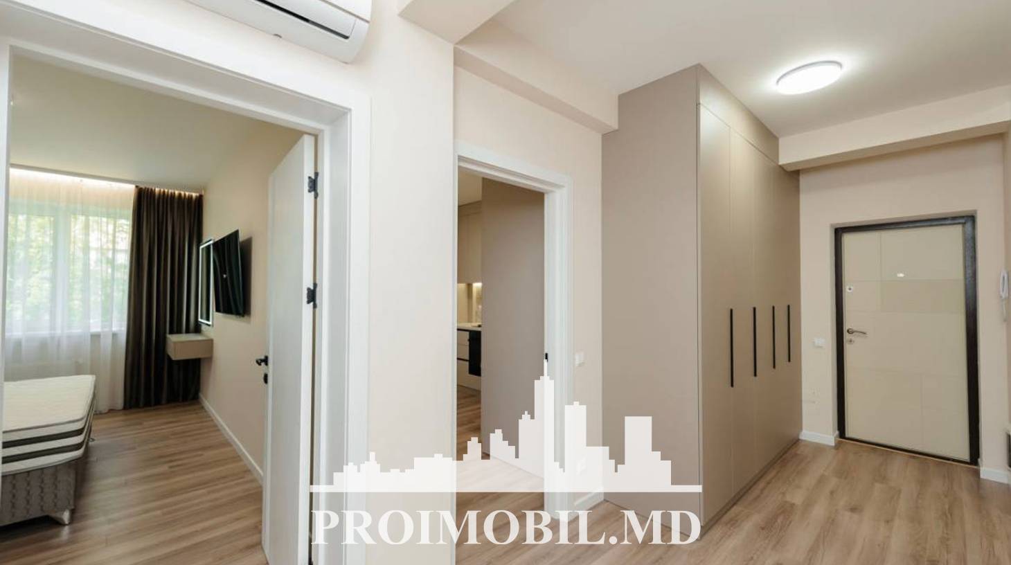 https://images.proimobil.md/Dkor_3jgeubu0nWWbG0J9SZM3rqZmkRDLij50ZeI0yE/watermark:0.75:so:0:30:0.39/resize:fill:1460:816:1/gravity:ce/bG9jYWw6Ly8vZXN0YXRlL2xyLzcxMTFkNGIyLTU1ZWUtNDY0ZS04NjA0LWNiYzRjYmNmYjA0Zi5qcGVn