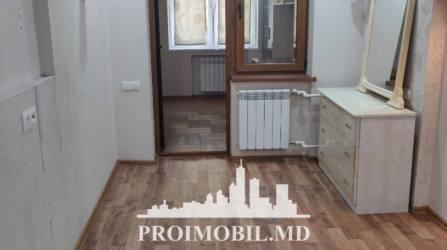 https://images.proimobil.md/DtGOfQng5X9hw_9y9gejjQzK8n-ee55fapuM8GC7yRM/watermark:0.75:so:0:30:0.39/resize:fill:1460:816:1/gravity:ce/bG9jYWw6Ly8vZXN0YXRlL2xyLzRjZjgzMDUxLTZjNTMtNGU1YS05ZDViLTc1YjdmNDRjZmEyZC5qcGVn