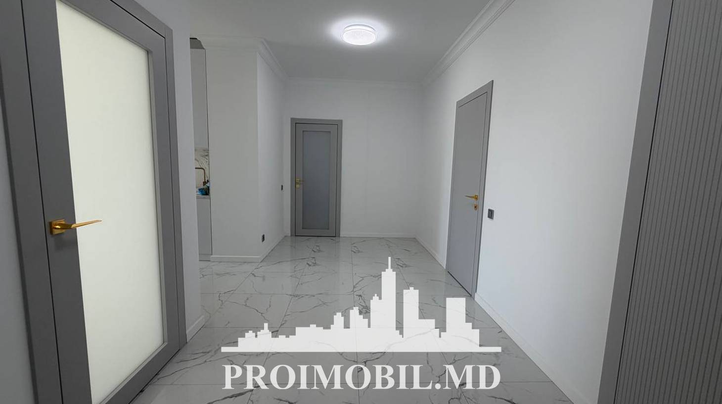 https://images.proimobil.md/Du0m6qwD6zD4oiOjX2_BlaNIc_-tI2WhT8Ssvbk97Ek/watermark:0.75:so:0:30:0.39/resize:fill:1460:816:1/gravity:ce/bG9jYWw6Ly8vZXN0YXRlL2xyL2NhNjg4ZjkzLTlmMmQtNDdhNy1iNGNiLWY3NWIwMDY3ZTQ1OS5qcGVn