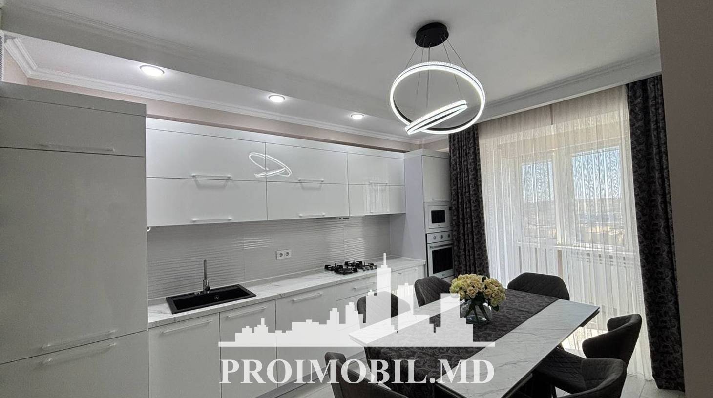 https://images.proimobil.md/DzDa0JxjsXjPhl_PdgQPLBoEH2HWGwyXNk1NED23dQA/watermark:0.75:so:0:30:0.39/resize:fill:1460:816:1/gravity:ce/bG9jYWw6Ly8vZXN0YXRlL2xyL2QwMzg5ZmYyLTcxMjItNDY2OS04ZDJkLWFiZDcxNzE3MjZjOC5qcGVn