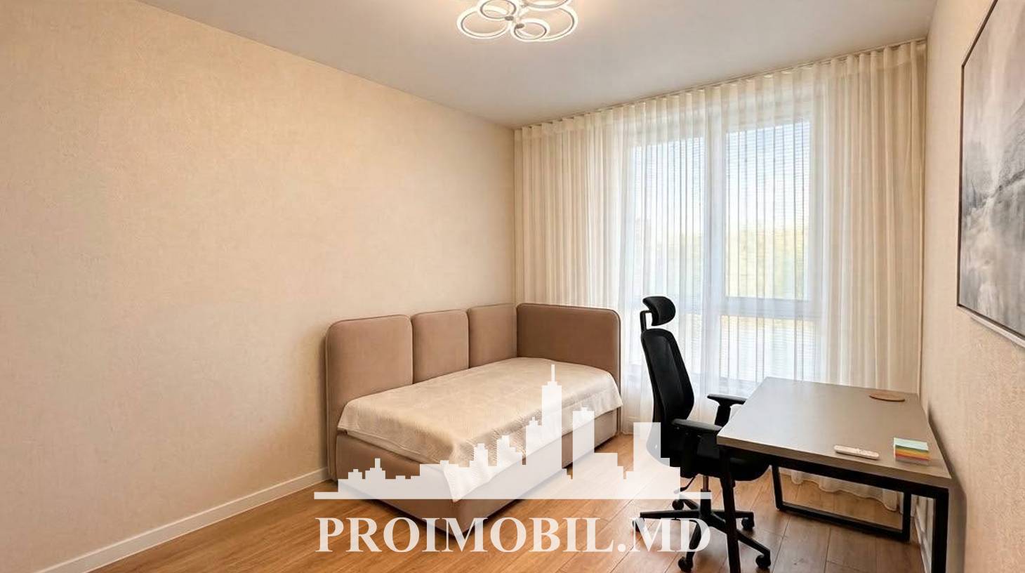 https://images.proimobil.md/E2rNrN78xvyvgnHaP0YHviC0EOtExp75xjho7OQieuI/watermark:0.75:so:0:30:0.39/resize:fill:1460:816:1/gravity:ce/bG9jYWw6Ly8vZXN0YXRlL2xyL2ViNGExOGRkLWVkOTktNDU0Ni04ODA1LTZhZDE5OTEyNGMwMi5qcGVn