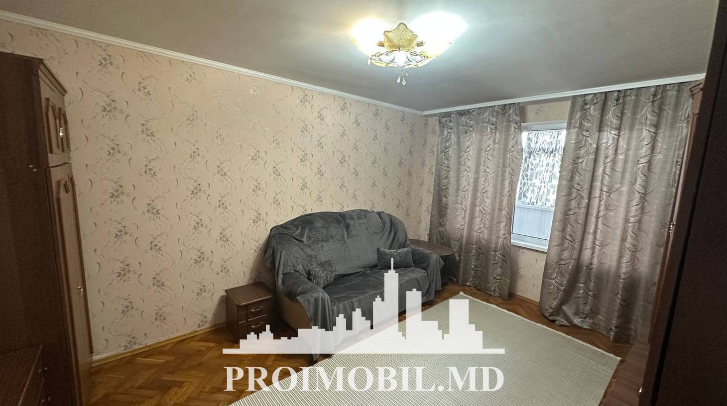 https://images.proimobil.md/E2yhAMg3LDywTNCZbuAVo6ZO46Wslf69PKJznaVuAxU/watermark:0.75:so:0:30:0.39/resize:fill:1460:816:1/gravity:ce/bG9jYWw6Ly8vZXN0YXRlL2xyLzZkYzhhMDI2LTMwMDgtNDAxOS1iZWQxLTQyM2VmMjM1YmU2MC5qcGVn
