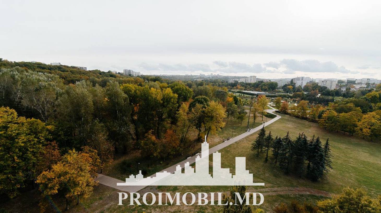 https://images.proimobil.md/E4Z7YlJ4OXJHKMV2spFo5QOUJk0YWe2JvGCmz4qIXus/watermark:0.75:so:0:30:0.39/resize:fill:1460:816:1/gravity:ce/bG9jYWw6Ly8vZXN0YXRlL2xyLzZjODIxOTMwLTc3ZWItNDI2Yi1iODZhLWNjNjA5MzUwMmZmMC5qcGVn