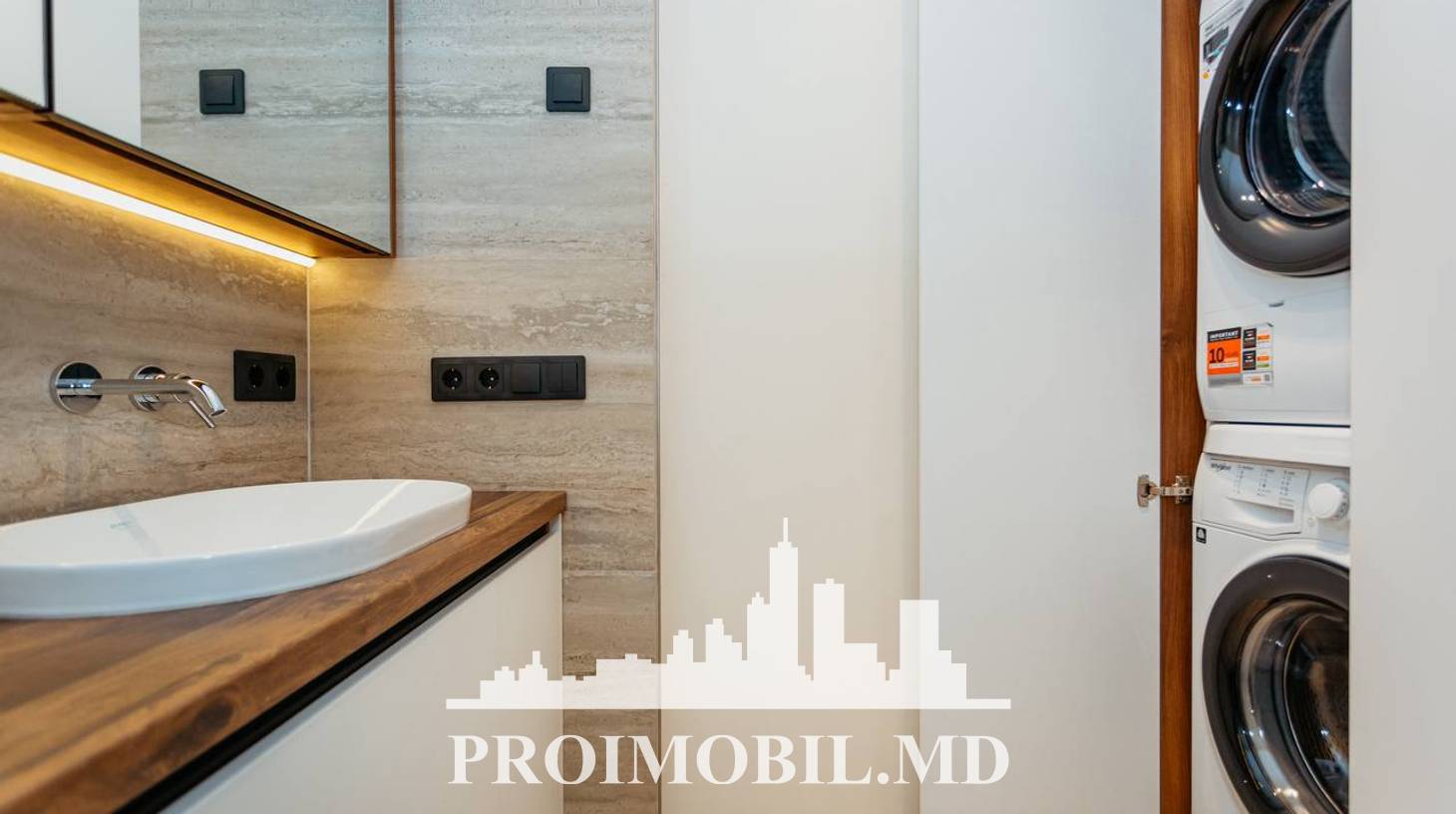 https://images.proimobil.md/E4n4pj6jLUvc3--7FbCeXnRK35OOQjcLzxIkZXqFyJQ/watermark:0.75:so:0:30:0.39/resize:fill:1460:816:1/gravity:ce/bG9jYWw6Ly8vZXN0YXRlL2xyLzAyNTkwOTc3LWNhYjctNDIwNi1hNjA2LTc4MjIxMGNmNjg2Ni5qcGVn
