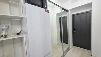 https://images.proimobil.md/E7e7uER_hEJXQGUzQYyywR6fjhnHL4KxCk_dLAVCuvE/resize:fill:350:198:1/gravity:ce/bG9jYWw6Ly8vZXN0YXRlL2xyLzk1NzAxNjJjLTU2ZDctNGQ2YS1hODY1LTk0ZDJkYzgzZmJmYy5qcGVn