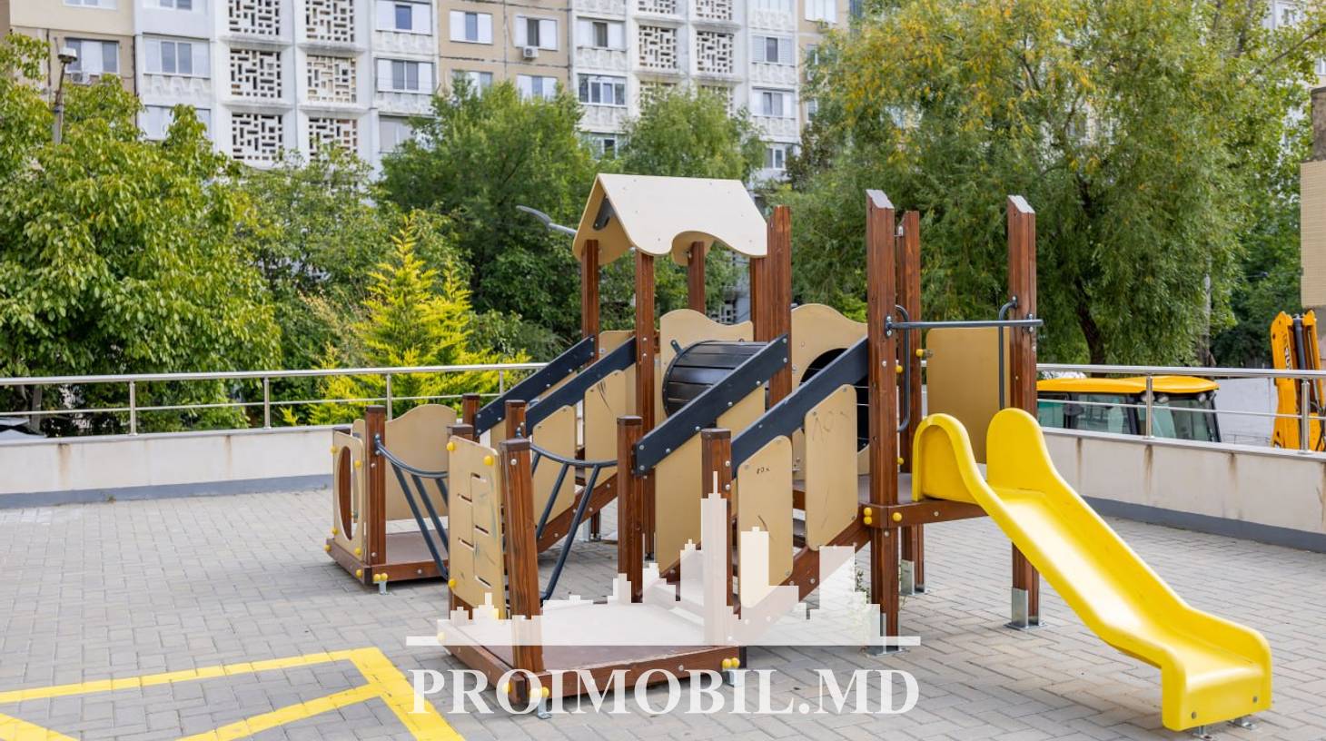 https://images.proimobil.md/E7gP1NF42sZOh1V6FzWoSeOzEe4tddW8PHL8zokKOGY/watermark:0.75:so:0:30:0.39/resize:fill:1460:816:1/gravity:ce/bG9jYWw6Ly8vZXN0YXRlL2xyLzJjZWQ3MGZiLWI2ZjEtNDE4My1iMGE3LWE1YThhYjQ1MDRhMS5qcGVn