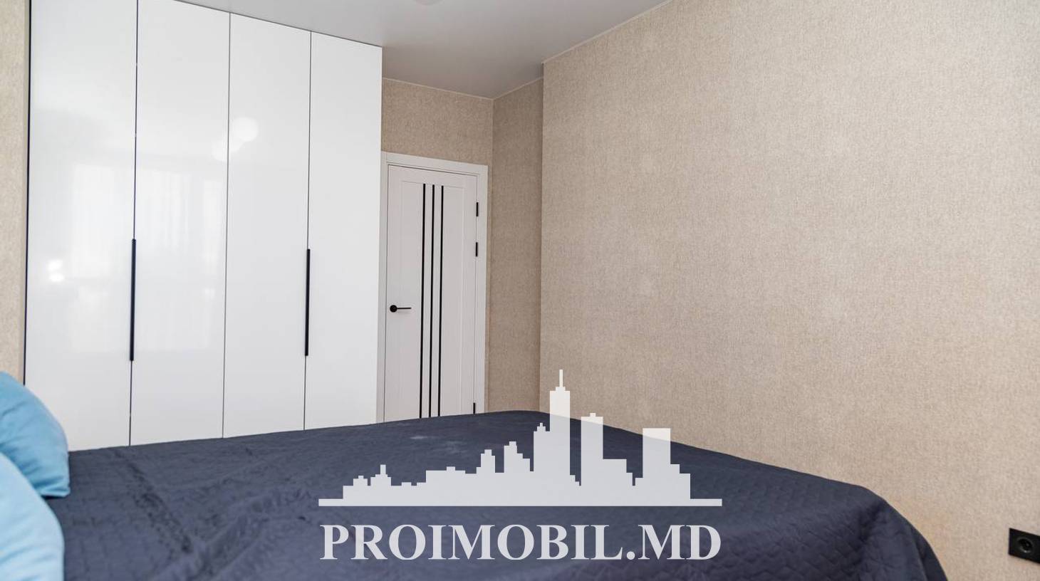 https://images.proimobil.md/E8YTc7UnbqLrf6DZJJjhtOBYmW_vFk4I_iuKB9Ni0jA/watermark:0.75:so:0:30:0.39/resize:fill:1460:816:1/gravity:ce/bG9jYWw6Ly8vZXN0YXRlL2xyLzU2NzQyZmU4LTM2ZDUtNGRiOC05MmM3LTMwNzA1YTQ1Y2MxNi5qcGVn