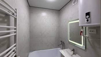 https://images.proimobil.md/EA-nZIKwc2g7UGFetBR_ZaMLlI9EwTuqmmuCM9dM47o/resize:fill:350:198:1/gravity:ce/bG9jYWw6Ly8vZXN0YXRlL2xyL2RlNGI0OTUxLTZlYTYtNDUxOC1iMDI3LTI3MmE1ZDY3YzcwZC5qcGVn