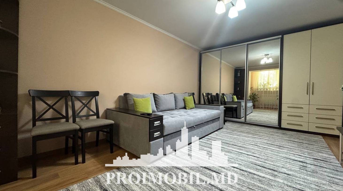 https://images.proimobil.md/EAB_Gzdv-AUuQwgTP77jbdrQDA1d1eLQ1VPTbyeRBIY/watermark:0.75:so:0:30:0.39/resize:fill:1460:816:1/gravity:ce/bG9jYWw6Ly8vZXN0YXRlL2xyL2I2MGYxZTRiLTJmMjktNGY0Yi1iZWJhLTVkZmE5MzhmNGIxYS5qcGVn