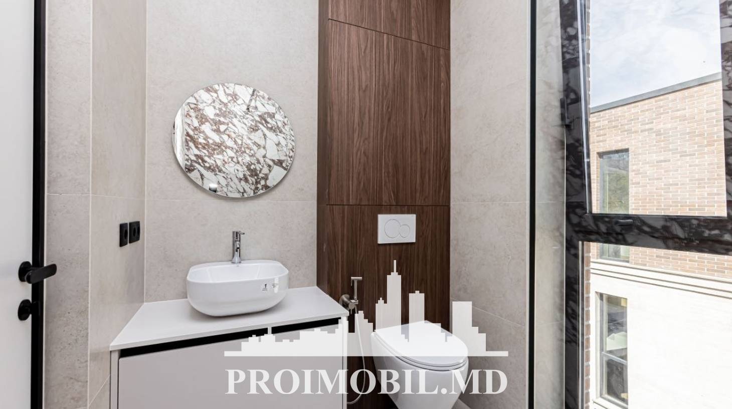 https://images.proimobil.md/EAOVwK31JQtmH4mLpCSVEBG--5HaBZz5zEetgh7-iWQ/watermark:0.75:so:0:30:0.39/resize:fill:1460:816:1/gravity:ce/bG9jYWw6Ly8vZXN0YXRlL2xyLzlmYjFlNDMwLTc3YzYtNDNjMC1hODJjLWYzZmEyN2FlMjY0MC5qcGVn