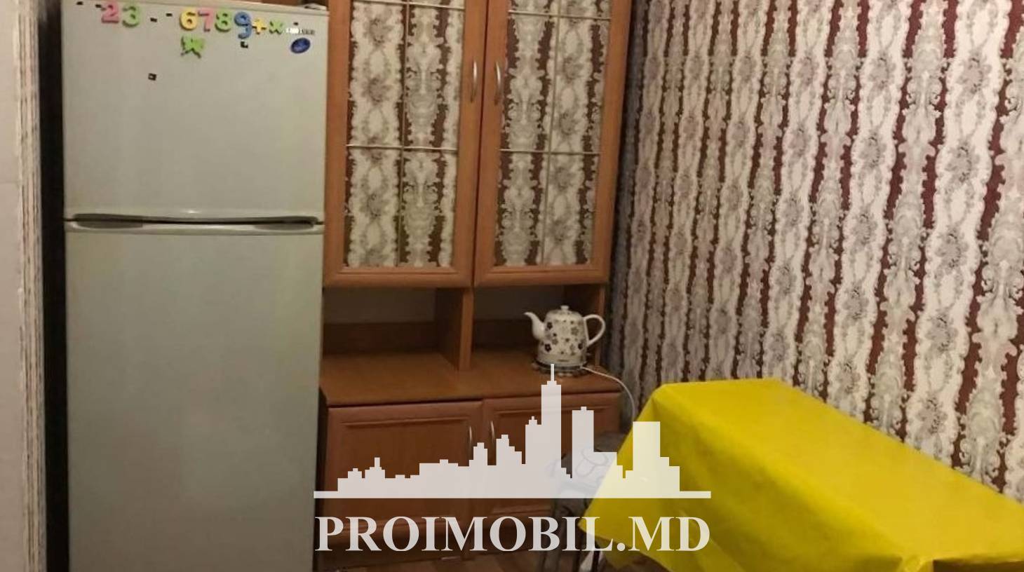 https://images.proimobil.md/EAkRyhq0ZC5L9JxWgb3EhdqbkXVXLmi7V4rmysXIr18/watermark:0.75:so:0:30:0.39/resize:fill:1460:816:1/gravity:ce/bG9jYWw6Ly8vZXN0YXRlL2xyLzM5YjMwMzI3LWJmZjgtNDFjNS1hMTZiLWM3NGJhOTg1NTBjNS5qcGVn