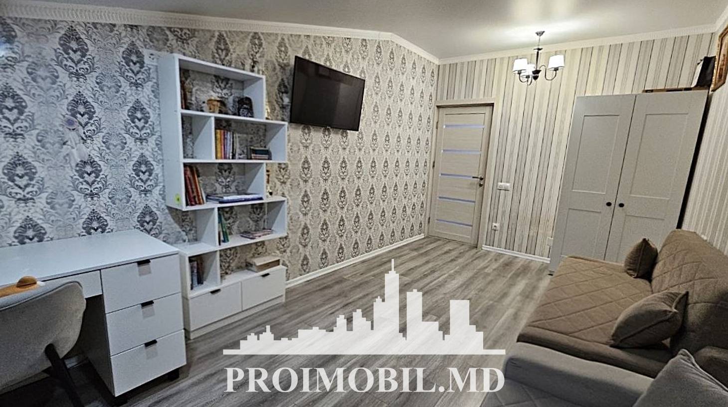 https://images.proimobil.md/ECB-jHGLJ7iOhZlUwnscSkgksvQt9G2YqNq_ih3ZP3E/watermark:0.75:so:0:30:0.39/resize:fill:1460:816:1/gravity:ce/bG9jYWw6Ly8vZXN0YXRlL2xyL2UyZjljZjEwLTQ4YmQtNGQ2OC05ZmQwLTQzNTc5MzBlOGY0MC5qcGVn