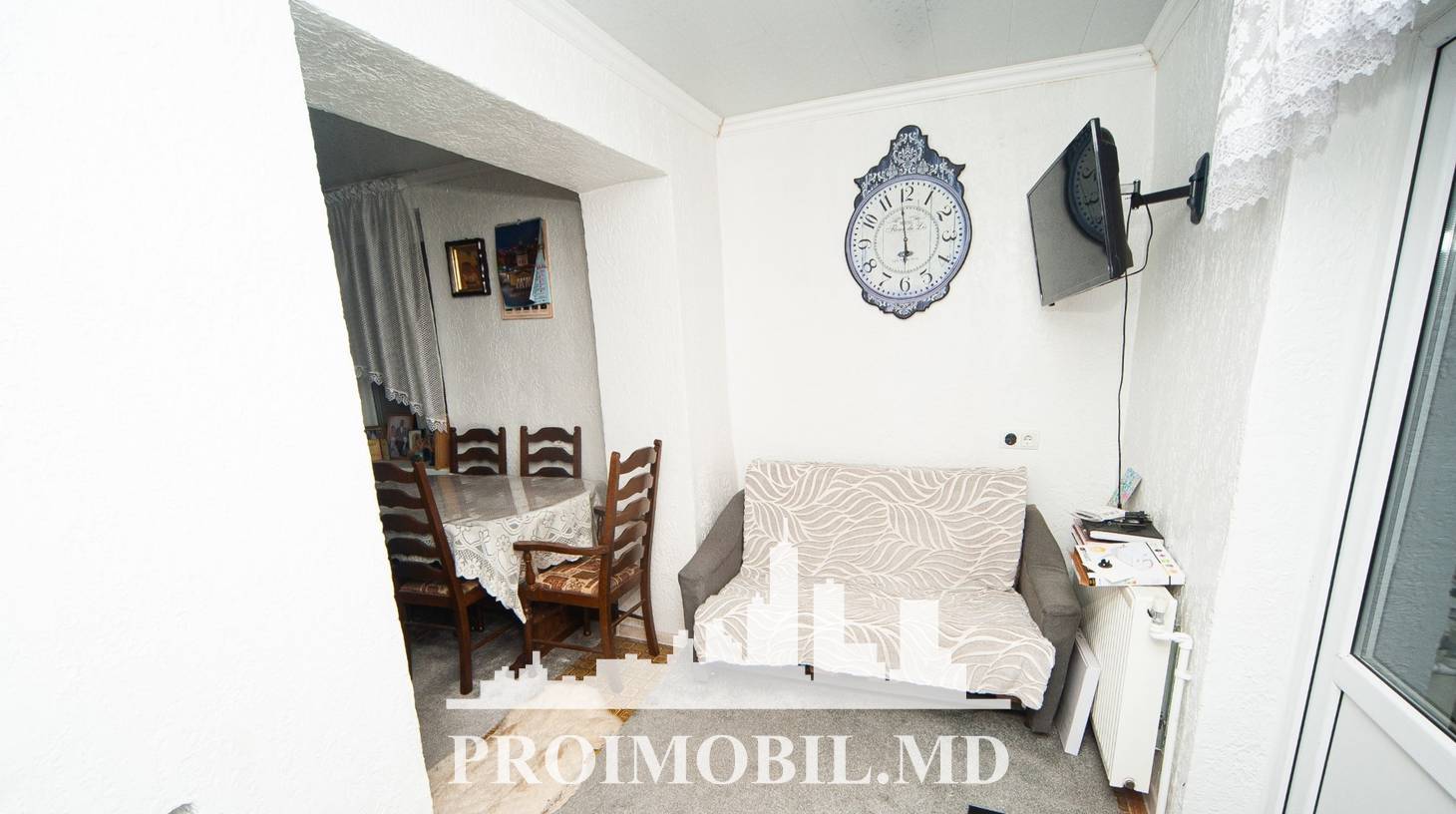 https://images.proimobil.md/EEaTv1E5m56QW5GrsPgZMsAiIy-fC10D-7JXypZqiIQ/watermark:0.75:so:0:30:0.39/resize:fill:1460:816:1/gravity:ce/bG9jYWw6Ly8vZXN0YXRlL2xyLzM4OGQ3NjRkLTRhYWYtNDJiYy1iYjcwLWQ3YWMzNzNkNGY1Zi5qcGVn