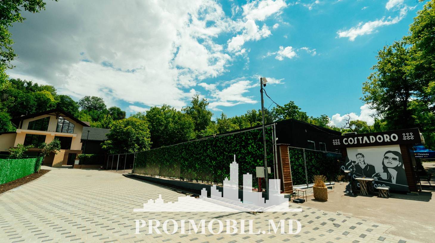 https://images.proimobil.md/EHn5r26d2eeAc3bO8dDEA5Wnt5gjBKLHu_N3HnA-aTk/watermark:0.75:so:0:30:0.39/resize:fill:1460:816:1/gravity:ce/bG9jYWw6Ly8vZXN0YXRlL2xyLzcwMmM1NDM1LTQyODctNGEyYy1iZjZmLTRkZjNkNmI4ZTU2Yy5qcGVn