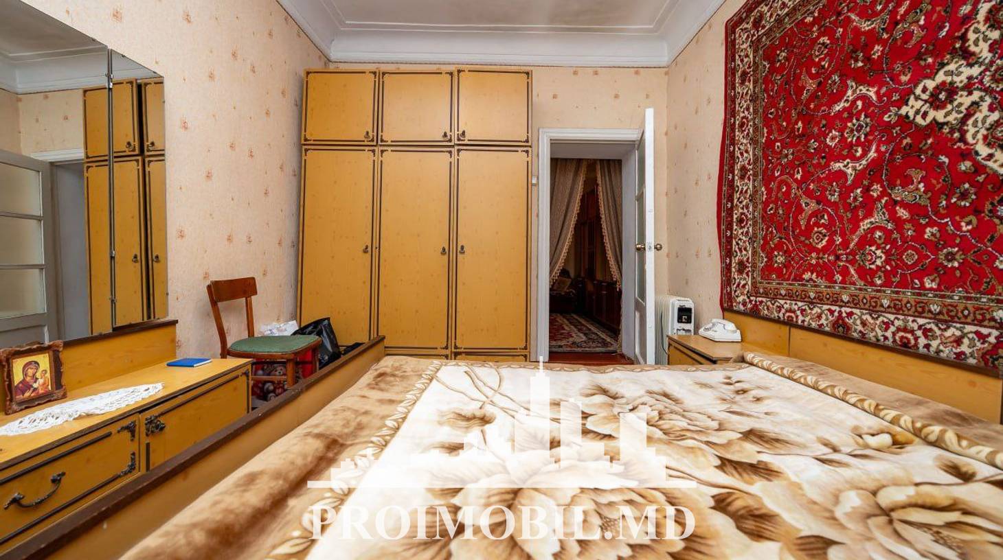 https://images.proimobil.md/EIZ6lAvstPqPZhlJ-SjOCaj1bBlMjDwdnetIY3LTuXU/watermark:0.75:so:0:30:0.39/resize:fill:1460:816:1/gravity:ce/bG9jYWw6Ly8vZXN0YXRlL2xyL2I2YTg1Nzc3LWZhNmItNDhkMi1hMDA0LTFjOWNlNmE5OWQyYi5qcGVn