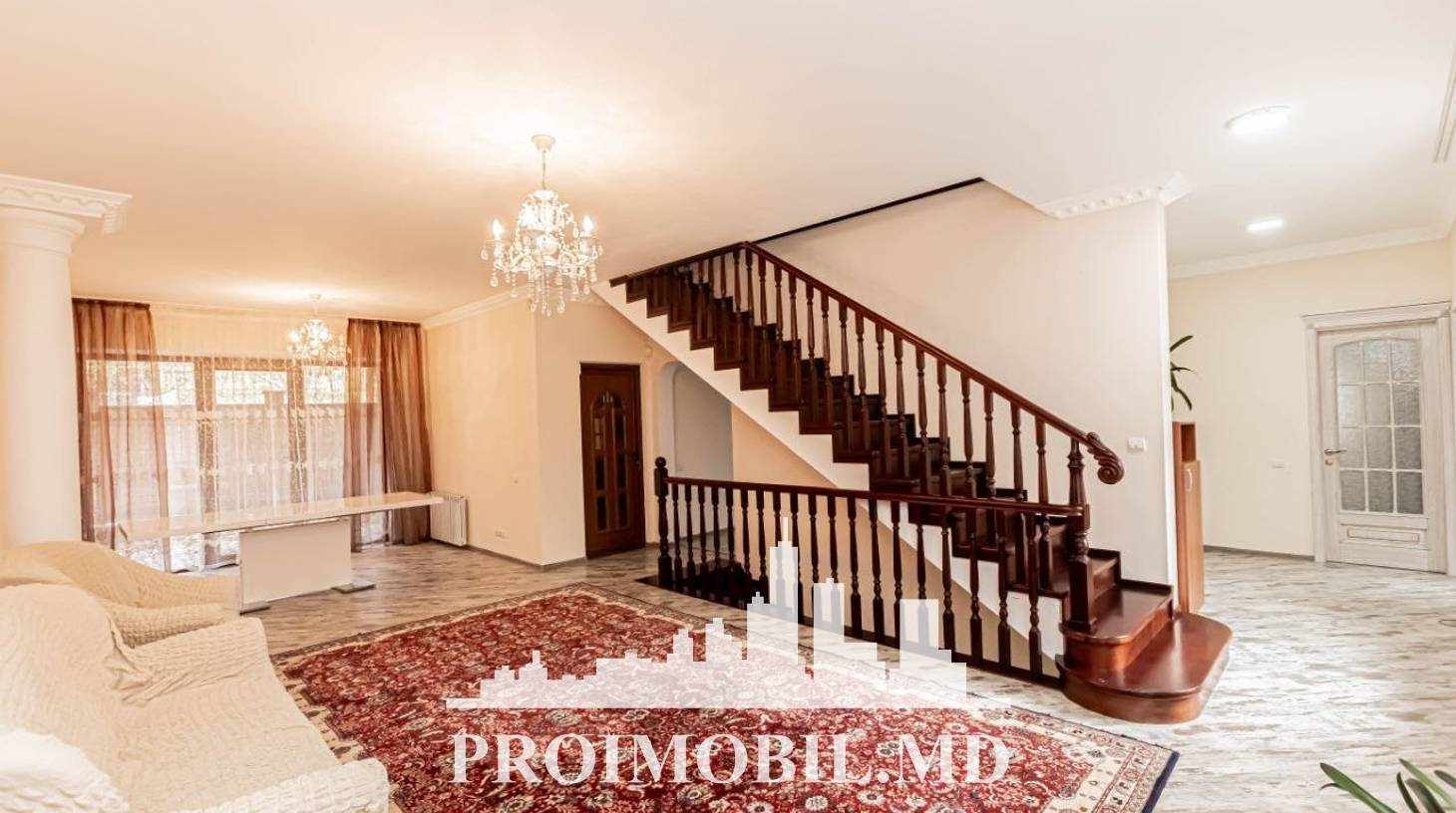 https://images.proimobil.md/EJpV_H9fqaRoXeoj97IKBJ-wFLRrWOzS89k9_K1hMPw/watermark:0.75:so:0:30:0.39/resize:fill:1460:816:1/gravity:ce/bG9jYWw6Ly8vZXN0YXRlL2xyL2E3NGI3Y2E1LWI2MjEtNDUyMi04YWU4LWQ2NzZmYjQyYWYzNS5qcGVn