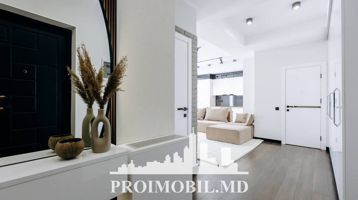 https://images.proimobil.md/ELgnv3WRbvo0nSea_xaCpvN5A0b8mmdNGQwW2eEDmTc/watermark:0.75:so:0:30:0.39/resize:fill:1460:816:1/gravity:ce/bG9jYWw6Ly8vZXN0YXRlL2xyLzU2NzI3NTRhLTNhODYtNDNlZi1iMjkwLTgwNDcxMzcyN2JjMC5qcGVn