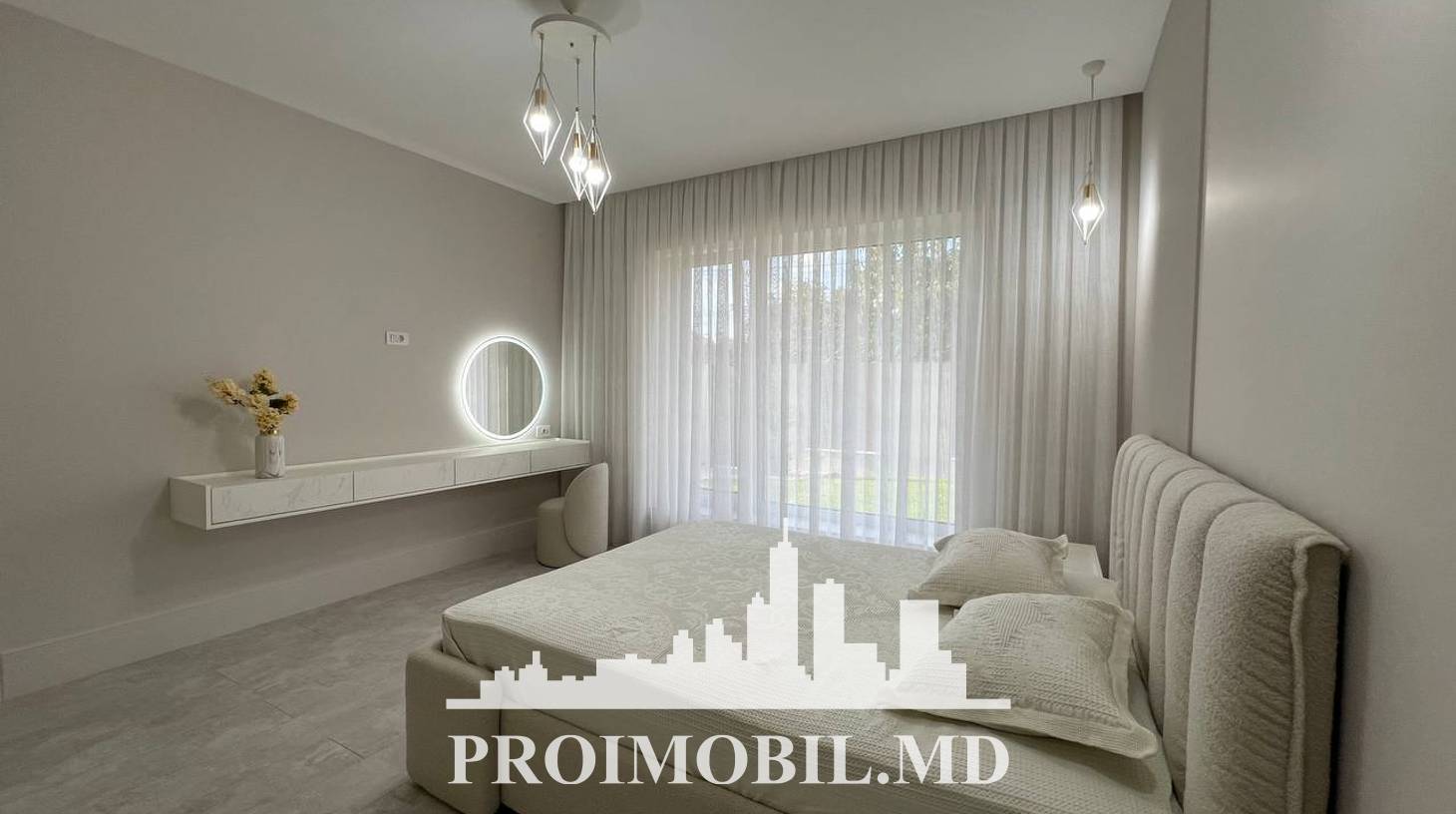 https://images.proimobil.md/EPB7OxoLC5tYBJLfWvcQ9-kUp7Y8NR2DAEgzbq6Hw7U/watermark:0.75:so:0:30:0.39/resize:fill:1460:816:1/gravity:ce/bG9jYWw6Ly8vZXN0YXRlL2xyL2ZkZTE0ZDFiLWViMTQtNGNhNi05ZjM1LTVjYWI2MTVhZjM5Ny5qcGVn