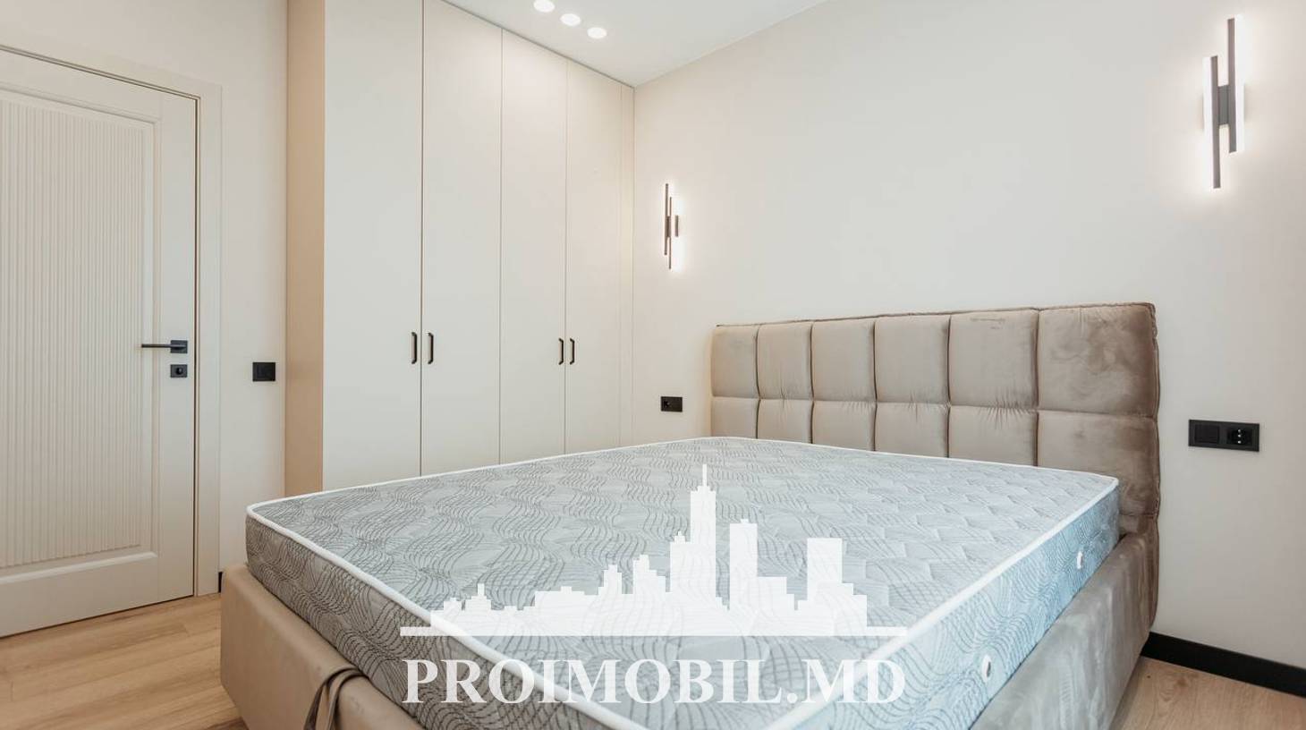 https://images.proimobil.md/ET0J8kaaOlvIQC6gCH6t6oF7R9Kr8GzDBQVEO3jVArc/watermark:0.75:so:0:30:0.39/resize:fill:1460:816:1/gravity:ce/bG9jYWw6Ly8vZXN0YXRlL2xyL2ZlNWNjMjQwLTdlNGMtNDU5YS1iOWNlLThlNzEzODkwNWNmYy5qcGVn