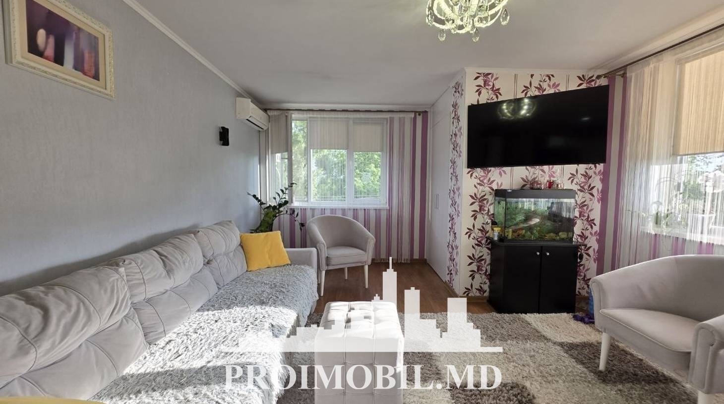 https://images.proimobil.md/ETxgTZLpiYYmurgNBE0Y43UI3pVe7ElDo1jkSSIzFH8/watermark:0.75:so:0:30:0.39/resize:fill:1460:816:1/gravity:ce/bG9jYWw6Ly8vZXN0YXRlL2xyLzQ3OWQ0M2ZmLTJkZGYtNDdjNy1hNzY4LTU1NTIwNWQ1NjA3OC5qcGVn